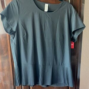 SPANX very black Short Sleeve Top with Pleated Hem